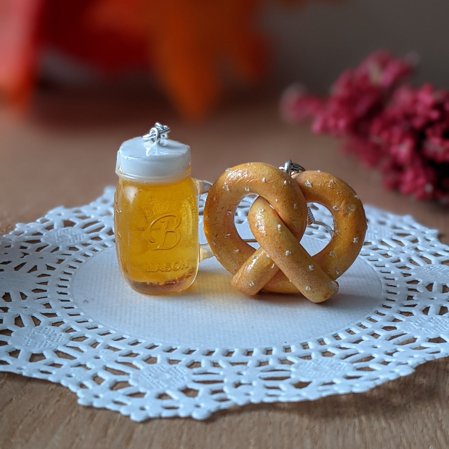 Pretzel and Beer Earing Set